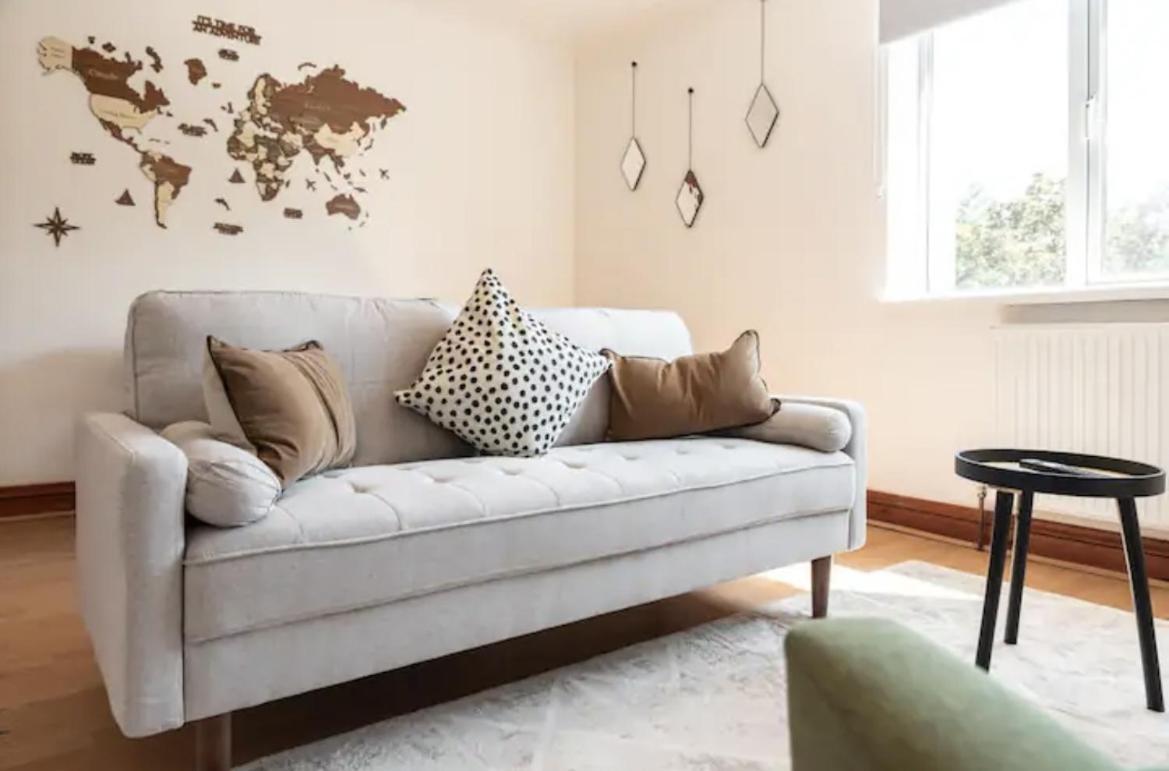 Metropolitan - 2 Bed, Private Parking Apartment, Great Commercial Home From Home Stay! Σαουθάμπτον Εξωτερικό φωτογραφία